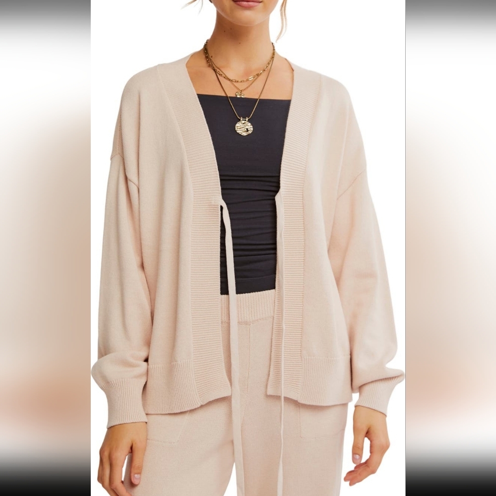Free People Solar Sweater Set in Tan NWOT - Picture 3 of 10